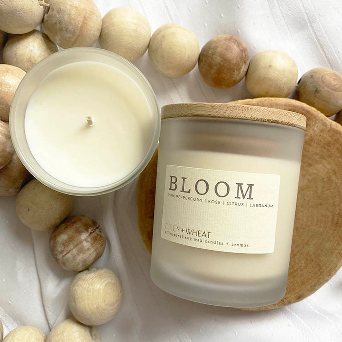 single wick candle